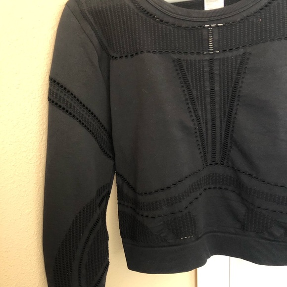 Fabletics Mesh Long Sleeve Top Women’s L - Picture 6 of 12